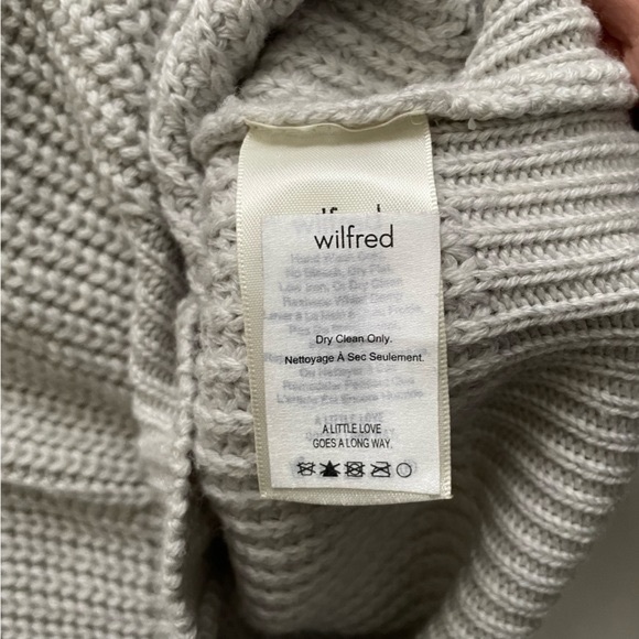 Aritzia Wilfred Montpellier Sweater in Heather Light Grey - Picture 6 of 13